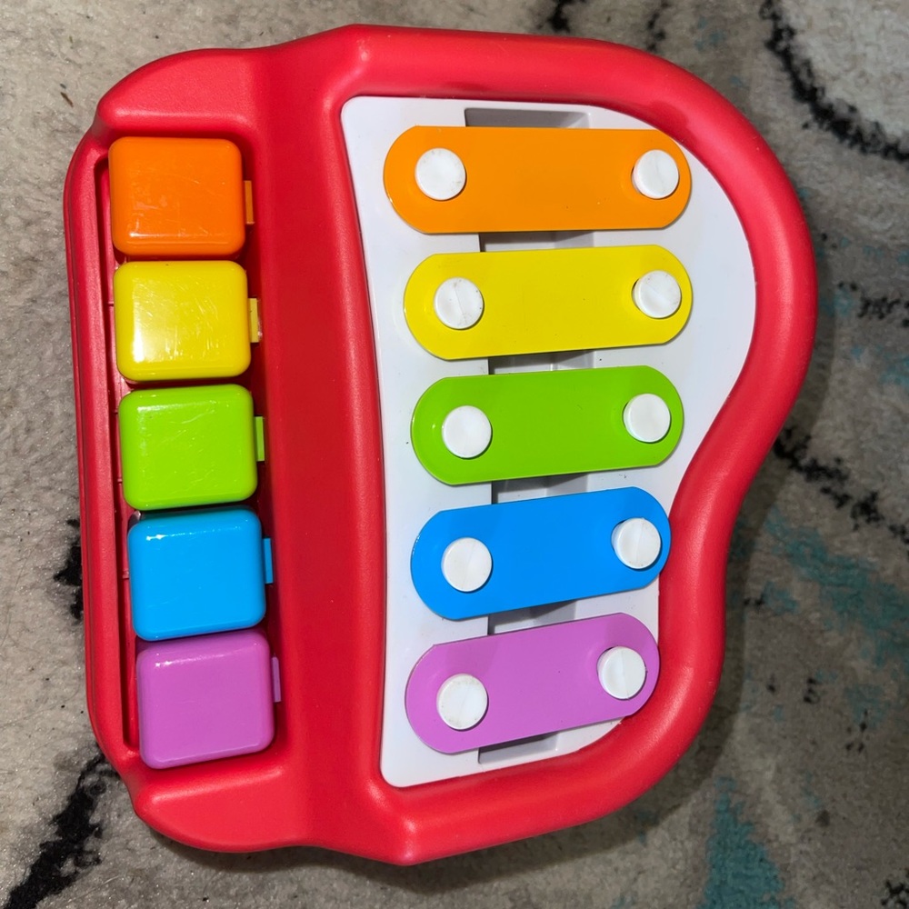 Music toy